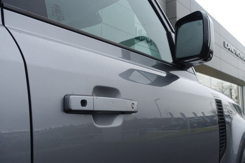 Used Land Rover Defender 2023 for sale - 78000456: Photo 23