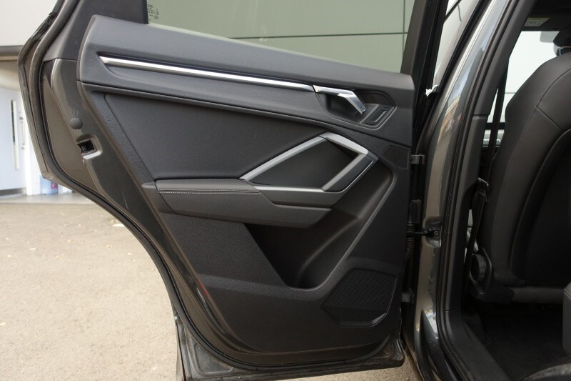 Used Audi Q3 2019 for sale - 77973657: Photo 50