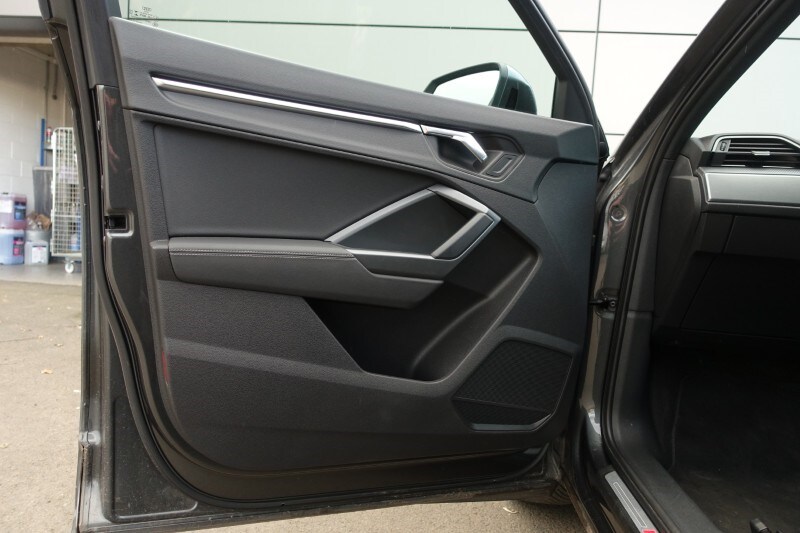 Used Audi Q3 2019 for sale - 77973657: Photo 53