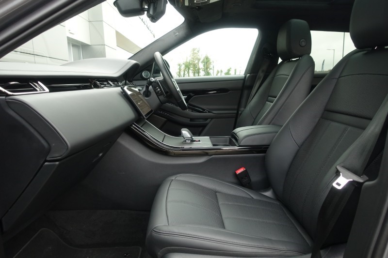 Used Land Rover Range Rover Evoque 2025 for sale - 77742685: Photo 3