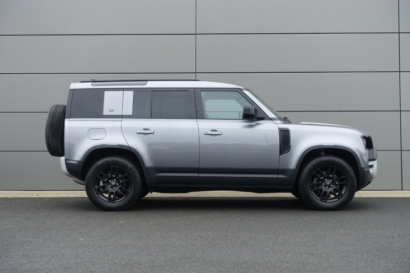 Used Land Rover Defender 2023 for sale - 77700993: Photo 5