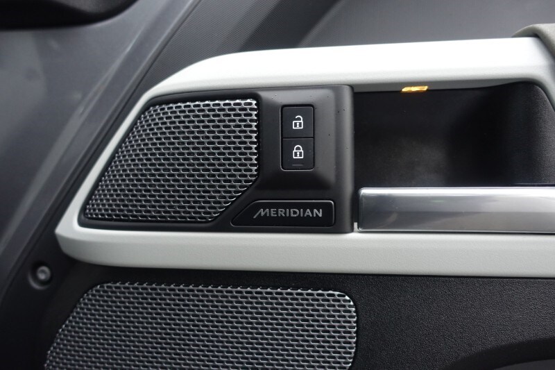 Used Land Rover Defender 2023 for sale - 77700993: Photo 52