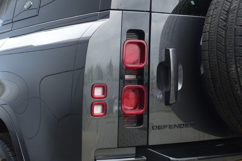 Used Land Rover Defender 2024 for sale - 77758742: Photo 19