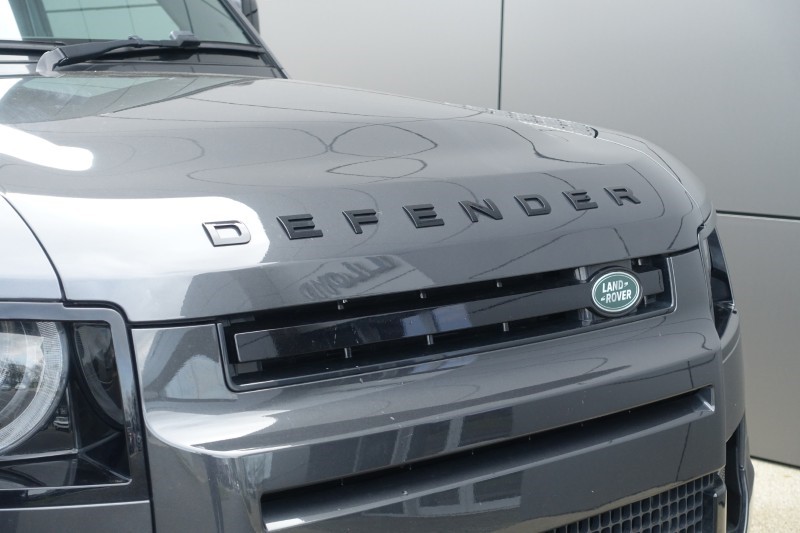 Used Land Rover Defender 2024 for sale - 77758742: Photo 21