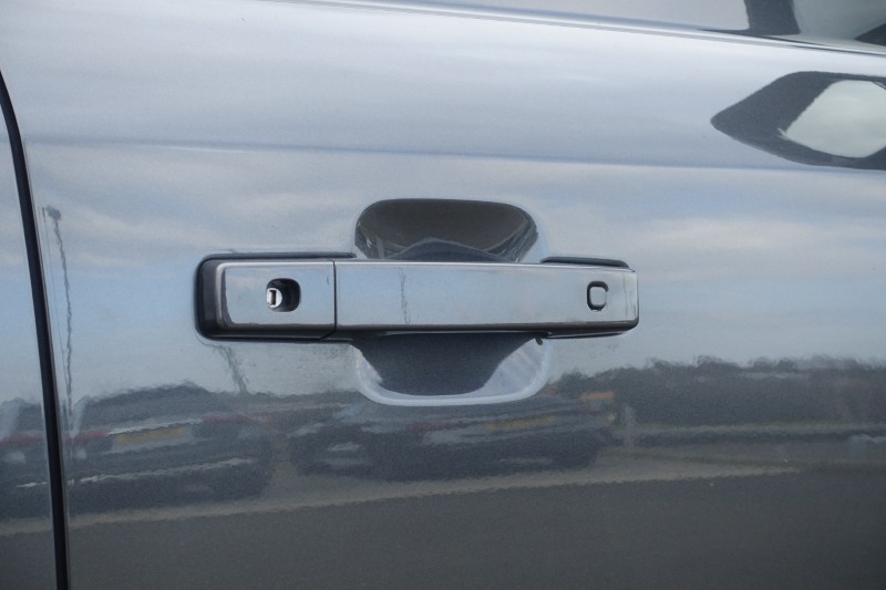 Used Land Rover Defender 2024 for sale - 77758742: Photo 24