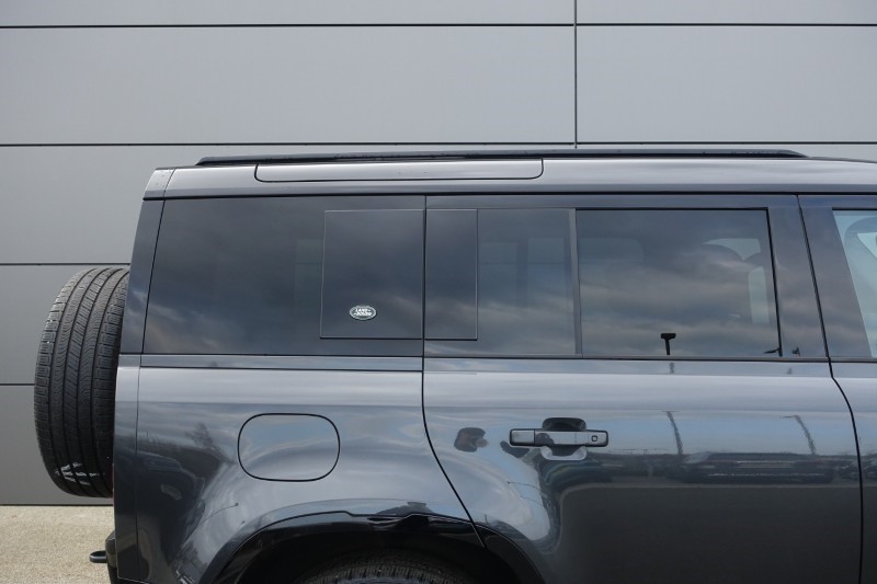 Used Land Rover Defender 2024 for sale - 77758742: Photo 25