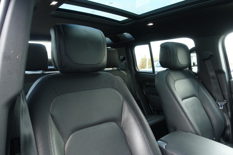 Used Land Rover Defender 2024 for sale - 77758742: Photo 47