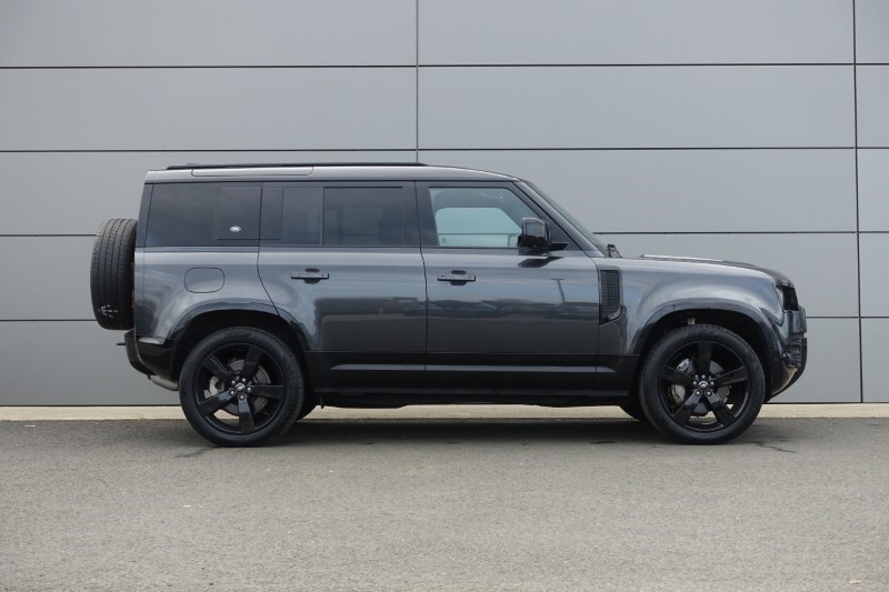 Used Land Rover Defender 2024 for sale - 77758742: Photo 5