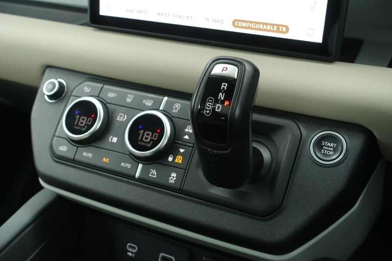 Used Land Rover Defender 2022 for sale - 77592335: Photo 14