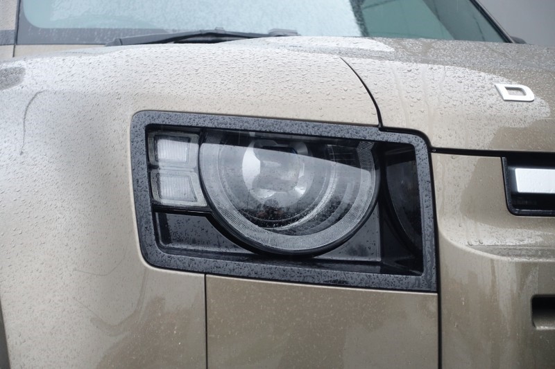 Used Land Rover Defender 2022 for sale - 77592335: Photo 18