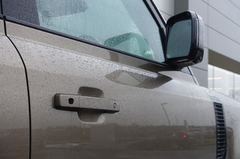 Used Land Rover Defender 2022 for sale - 77592335: Photo 25