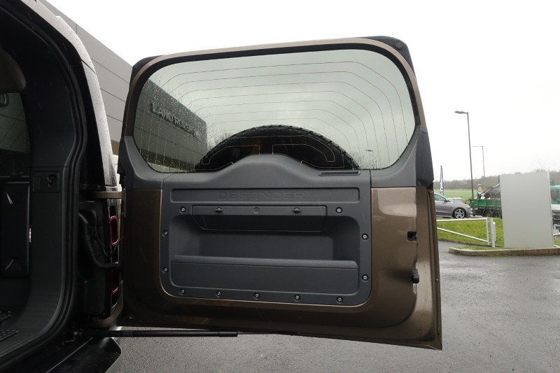 Used Land Rover Defender 2022 for sale - 77592335: Photo 39