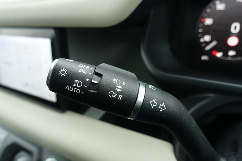 Used Land Rover Defender 2022 for sale - 77592335: Photo 43