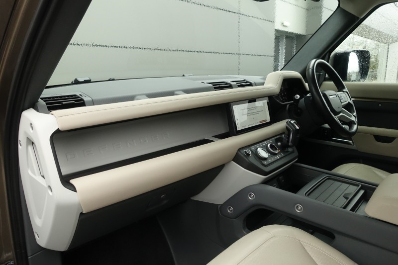 Used Land Rover Defender 2022 for sale - 77592335: Photo 71