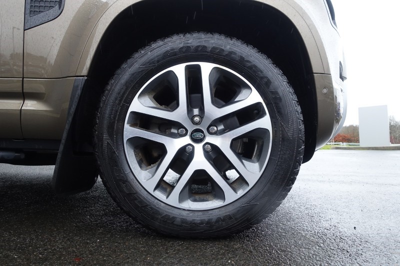 Used Land Rover Defender 2022 for sale - 77592335: Photo 9