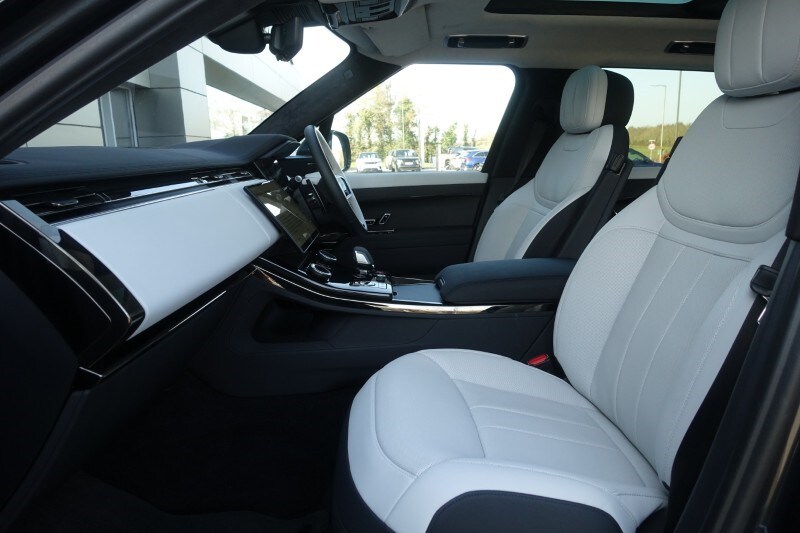 Used Land Rover Range Rover Sport 2023 for sale - 78179974: Photo 4