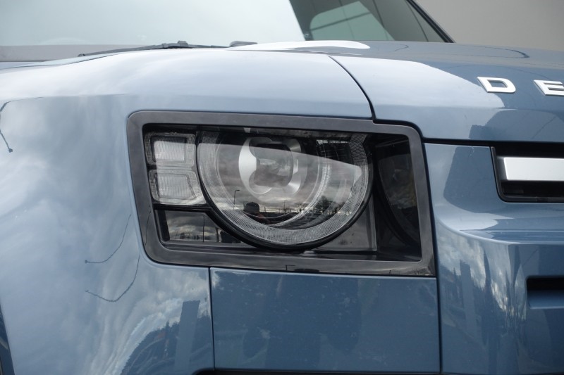 Used Land Rover Defender 2023 for sale - 77877760: Photo 17