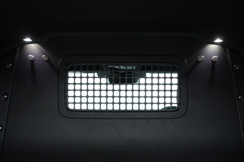 Used Land Rover Defender 2023 for sale - 77877760: Photo 18