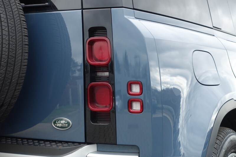 Used Land Rover Defender 2023 for sale - 77877760: Photo 26