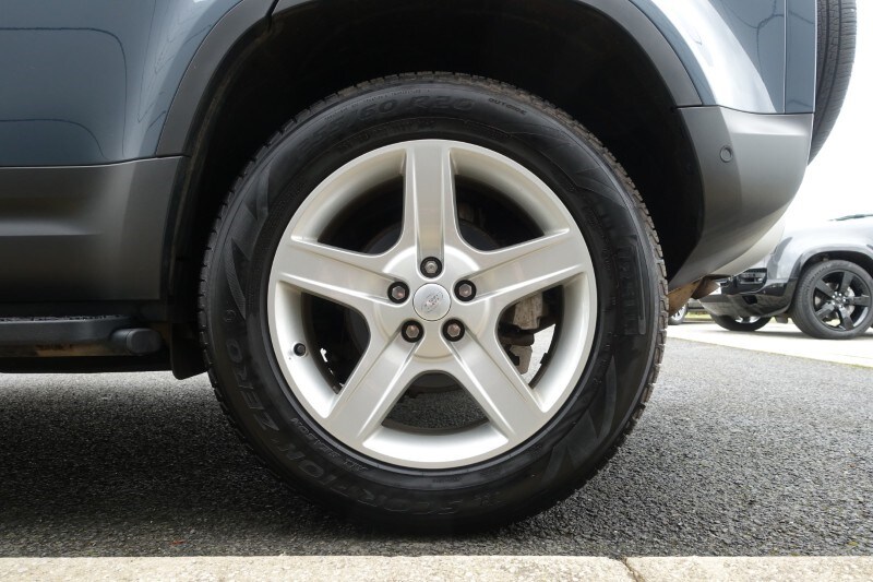 Used Land Rover Defender 2023 for sale - 77877760: Photo 28