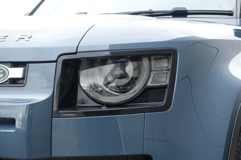 Used Land Rover Defender 2023 for sale - 77877760: Photo 31