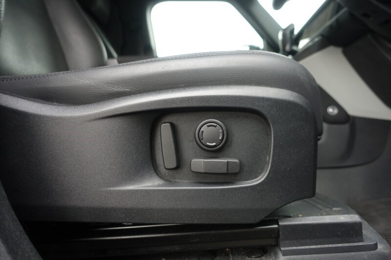 Used Land Rover Defender 2023 for sale - 77877760: Photo 44