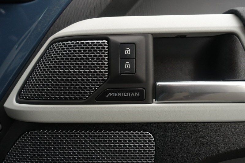 Used Land Rover Defender 2023 for sale - 77877760: Photo 46