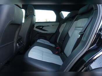 Used Land Rover Range Rover Evoque 2022 for sale - 76981977: Photo