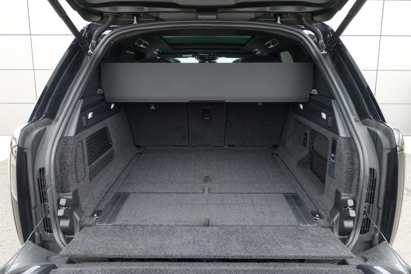 Used Land Rover Range Rover 2025 for sale - 78038806: Photo 10