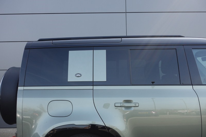 Used Land Rover Defender 2023 for sale - 77965418: Photo 22