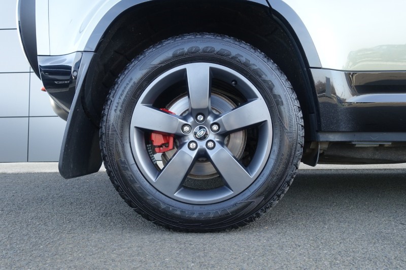 Used Land Rover Defender 2023 for sale - 77965418: Photo 23