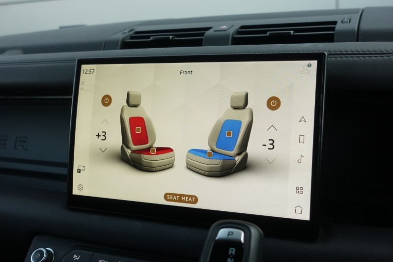 Used Land Rover Defender 2023 for sale - 77965418: Photo 45