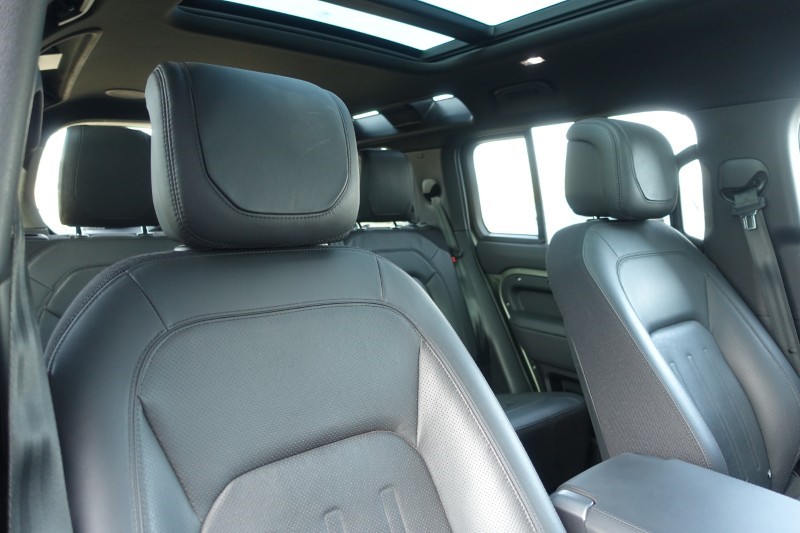 Used Land Rover Defender 2023 for sale - 77965418: Photo 53