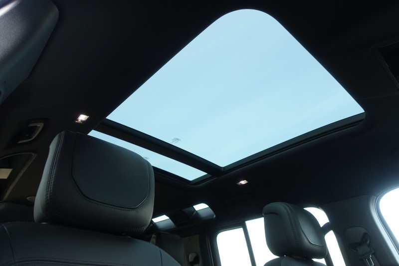 Used Land Rover Defender 2023 for sale - 77965418: Photo 54