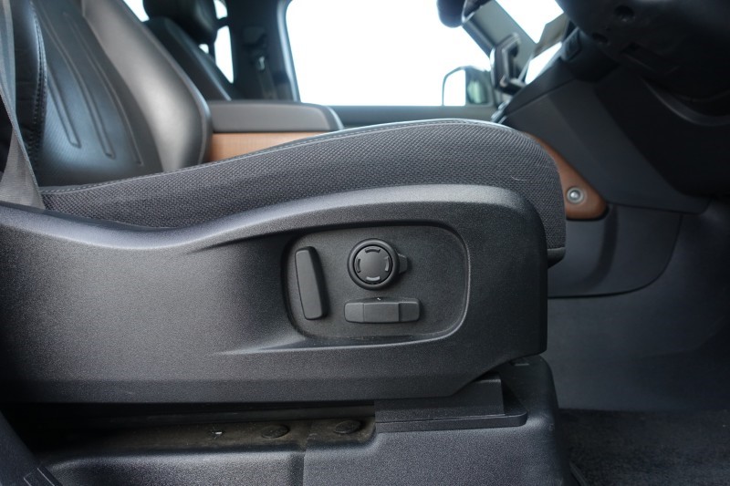 Used Land Rover Defender 2023 for sale - 77965418: Photo 56