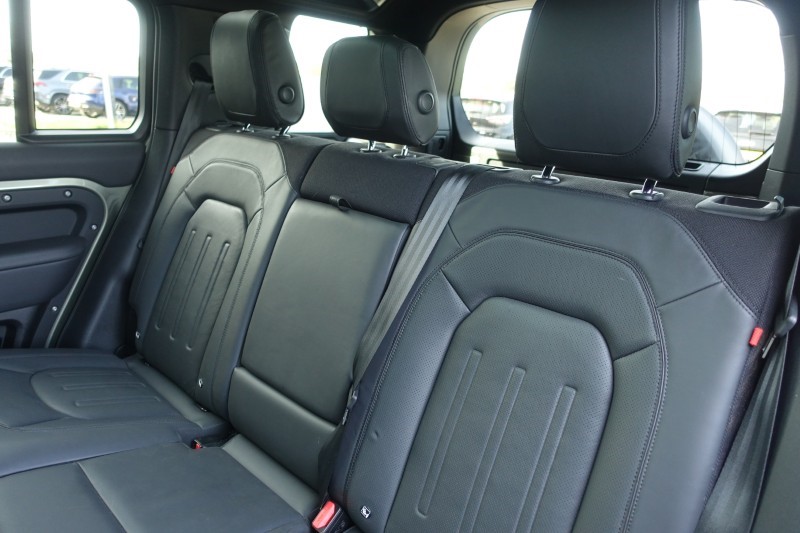 Used Land Rover Defender 2023 for sale - 77965418: Photo 66