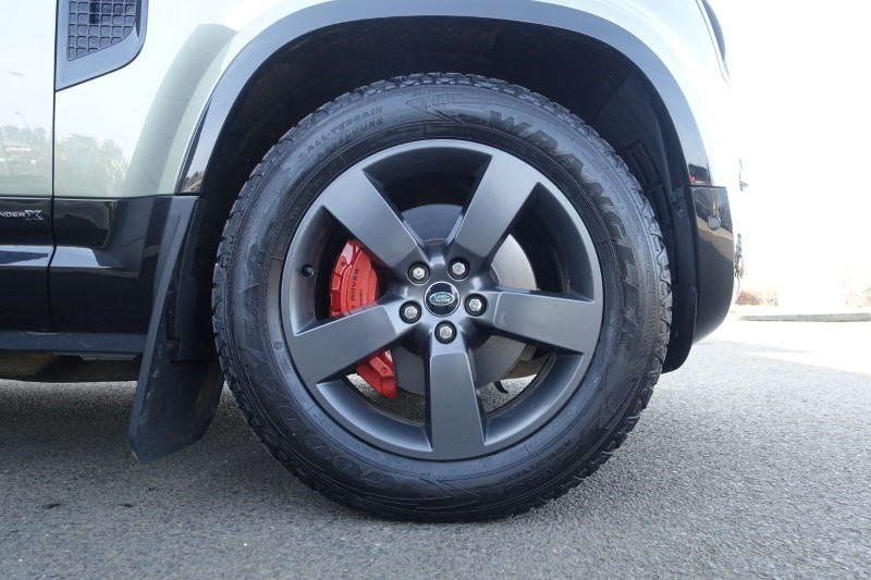 Used Land Rover Defender 2023 for sale - 77965418: Photo 8