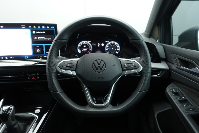 Used Volkswagen Golf 2024 for sale - 77248094: Photo 16