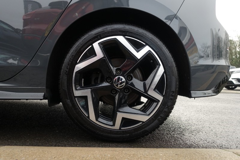 Used Volkswagen Golf 2024 for sale - 77248094: Photo 27