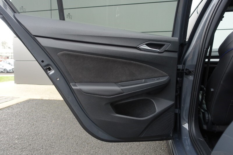 Used Volkswagen Golf 2024 for sale - 77248094: Photo 48