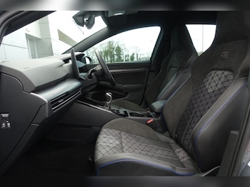 Used Volkswagen Golf 2024 for sale - 77248094: Photo