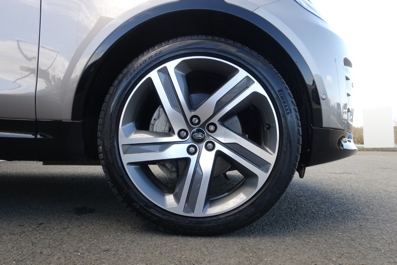 Used Land Rover Discovery 2023 for sale - 78077670: Photo 8