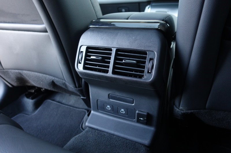 Used Land Rover Range Rover Velar 2024 for sale - 77745976: Photo 18