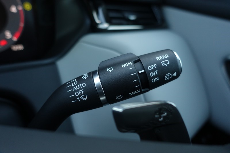 Used Land Rover Range Rover Velar 2024 for sale - 77745976: Photo 31