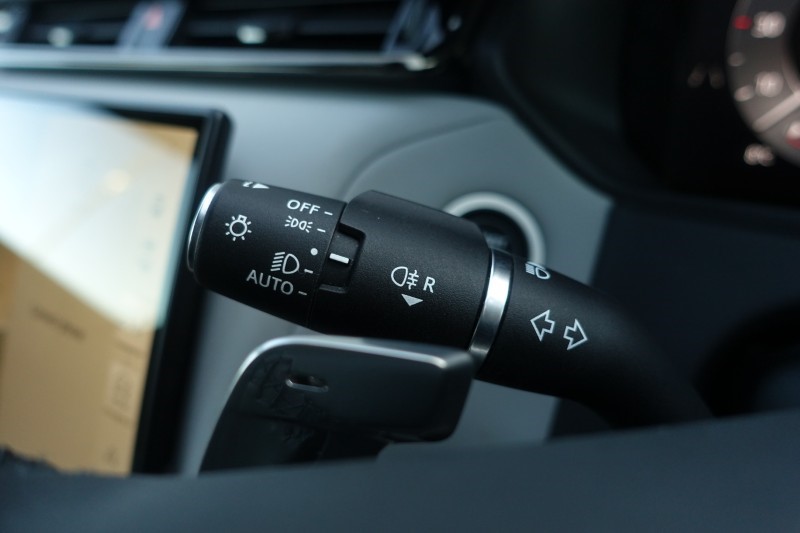 Used Land Rover Range Rover Velar 2024 for sale - 77745976: Photo 32