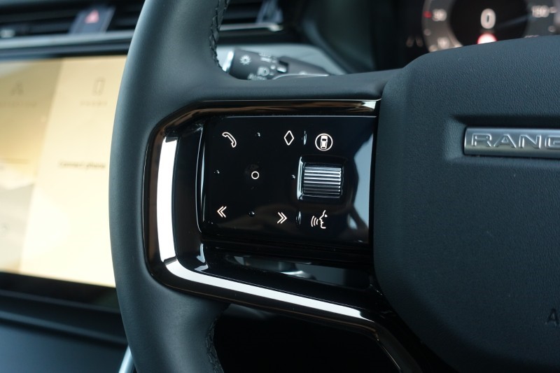 Used Land Rover Range Rover Velar 2024 for sale - 77745976: Photo 33