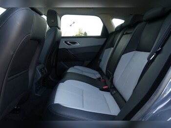 Used Land Rover Range Rover Velar 2024 for sale - 77745976: Photo