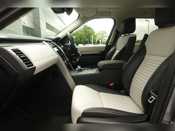 Used Land Rover Discovery 2025 for sale - 78667211: Photo