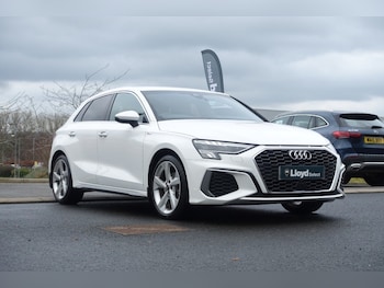 Used Audi A3 2023 for sale - 76982118: Photo