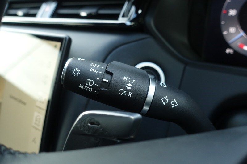 Used Land Rover Range Rover Velar 2023 for sale - 77903448: Photo 37